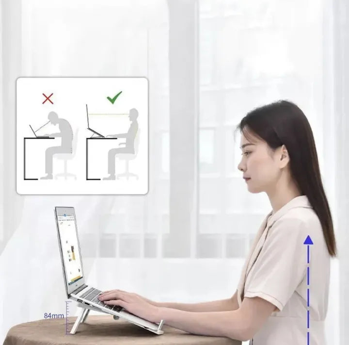 Foldable laptop stand